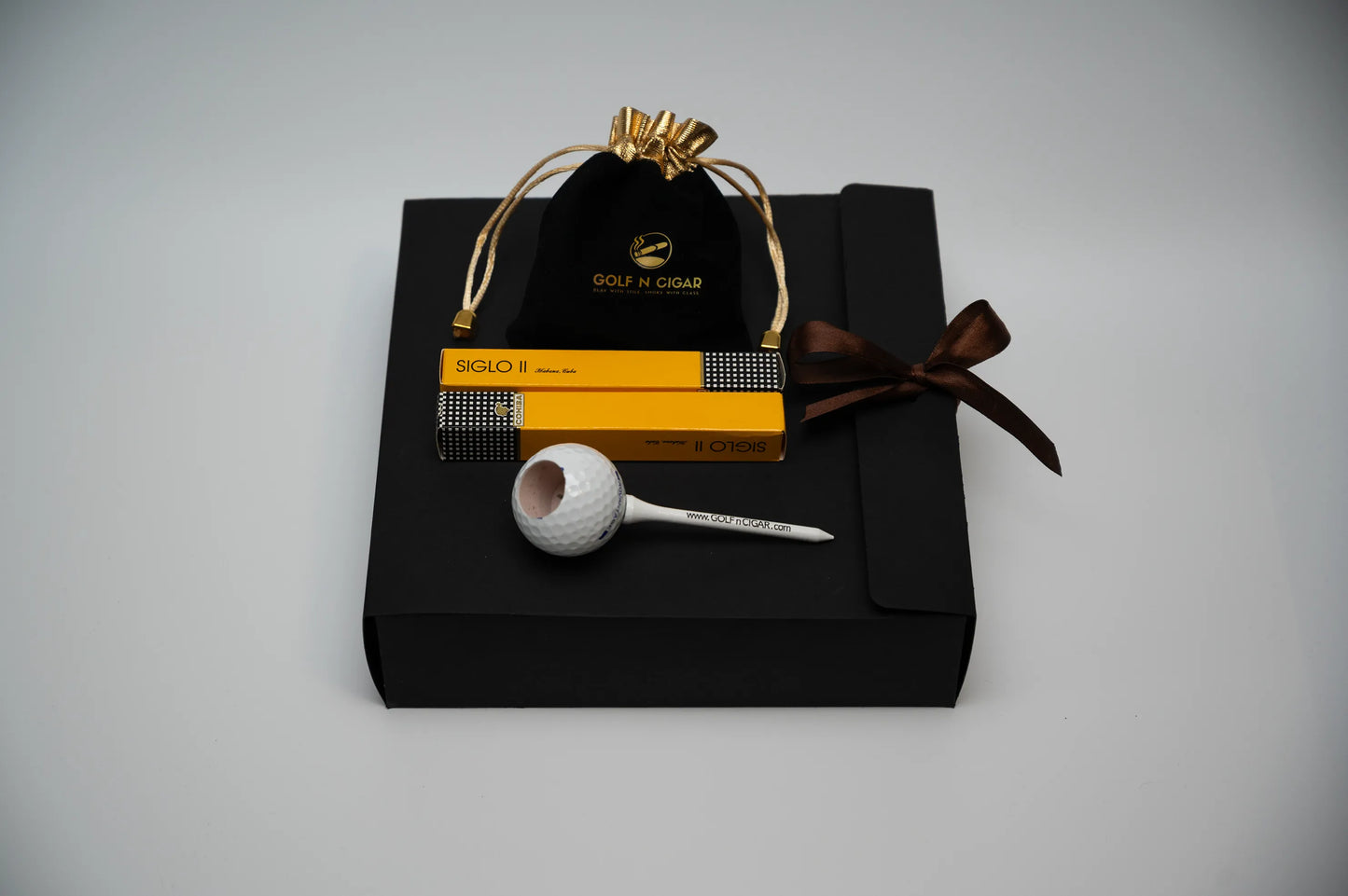 Cadou Golf - Suport de Trabuc și Cohiba